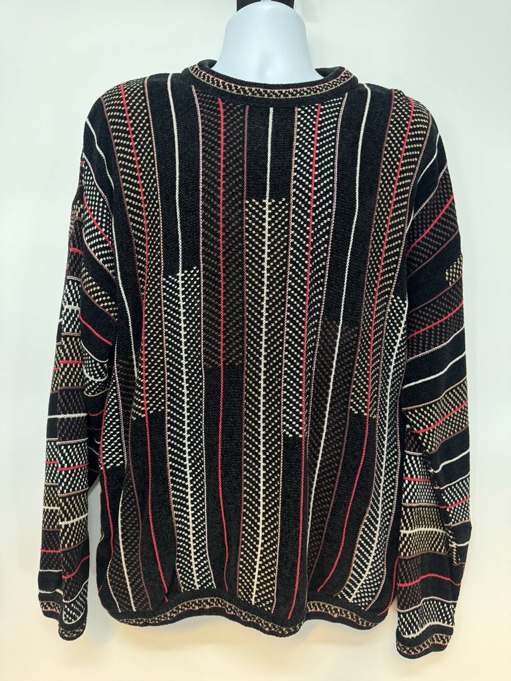 Tundra Canada - Biggie Cosby Coogi-Style All Over Abstract Knit Sweater Size Lg